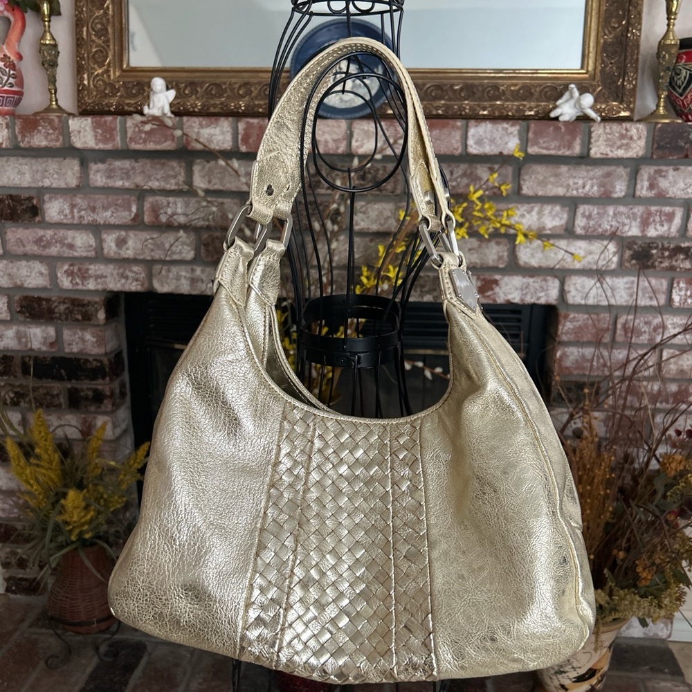 Elliott Lucca Metallic Gold Woven Leather Shoulder Bag - Picture 5 of 11